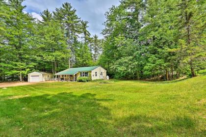 Cozy Home Less Than 2 Mi to Cranmore and North Conway Shops! - image 3