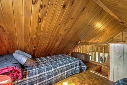 2BR and Loft North Creek Cottage in the Adirondacks! - image 10