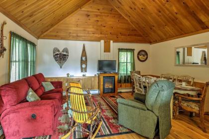 2BR and Loft North Creek Cottage in the Adirondacks! - image 13