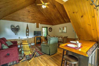 2BR and Loft North Creek Cottage in the Adirondacks! - image 9