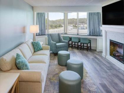 Sea Crest Beach Hotel - image 15