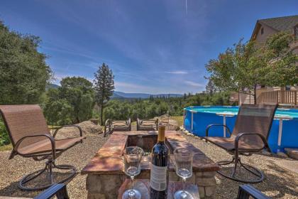 Romantic Yosemite and Bass Lake Retreat with Mtn Views! - image 10