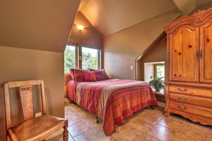 Romantic Yosemite and Bass Lake Retreat with Mtn Views! - image 11