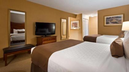 Best Western Plus North Haven Hotel - image 7