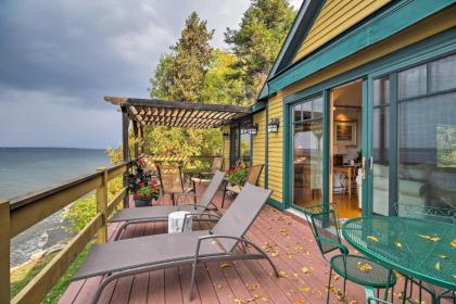 Lake Champlain Cottage with Kayak and Private Dock - image 8