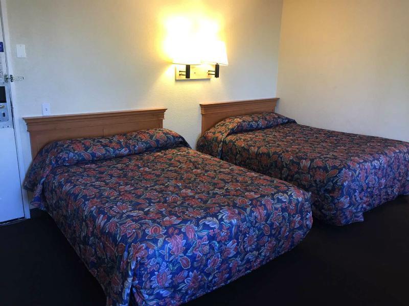 Americas Best Value Inn North Highlands Sacramento - image 2