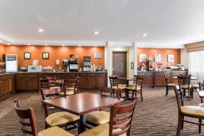 Sleep Inn North Liberty/Coralville - image 13