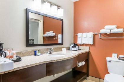 Sleep Inn North Liberty/Coralville - image 14