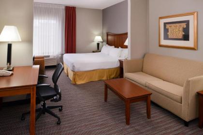 Holiday Inn Express Hotel & Suites North Little Rock an IHG Hotel - image 17