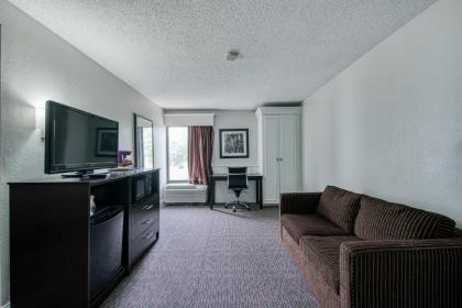 Quality Inn & Suites North Little Rock - image 15