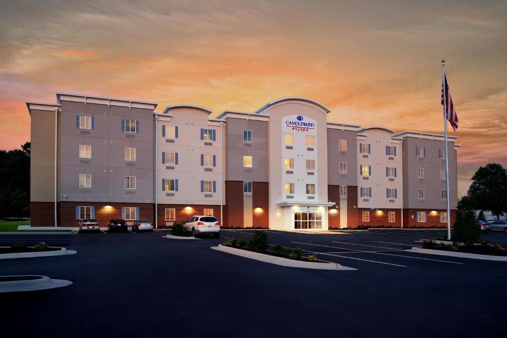 Candlewood Suites North Little Rock an IHG Hotel - main image