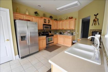 427 Edgewater Condo - image 5