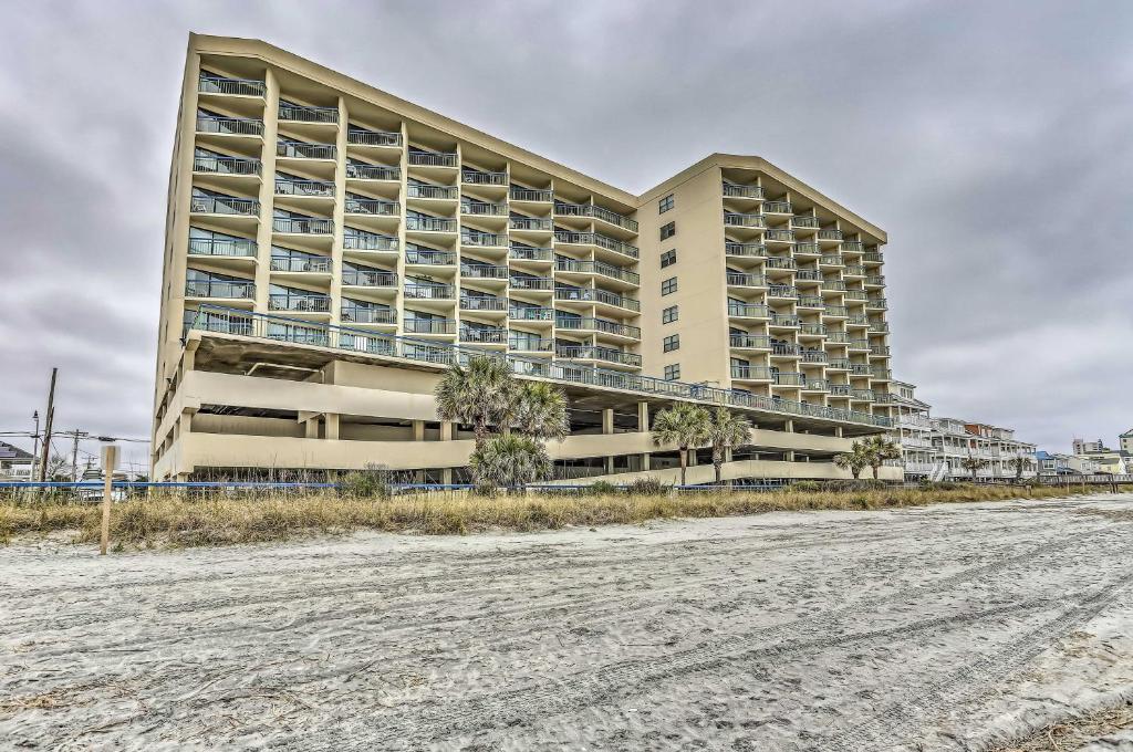 North Myrtle Beach Condo with Pool and Ocean Access! - main image