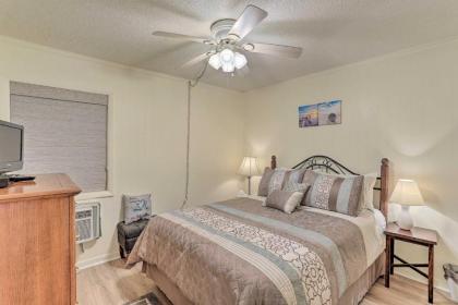 North Myrtle Beach Condo with Oceanfront Pool Access - image 2