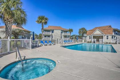 North Myrtle Condo Quick Walk to Beach! - image 10