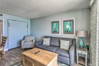 N Myrtle Beach Condo with Ocean View and Lazy River! - image 4