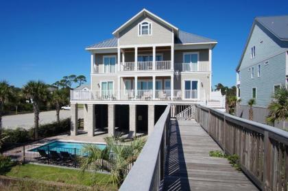 Beach House - image 15