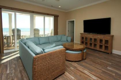 Beach House - image 2