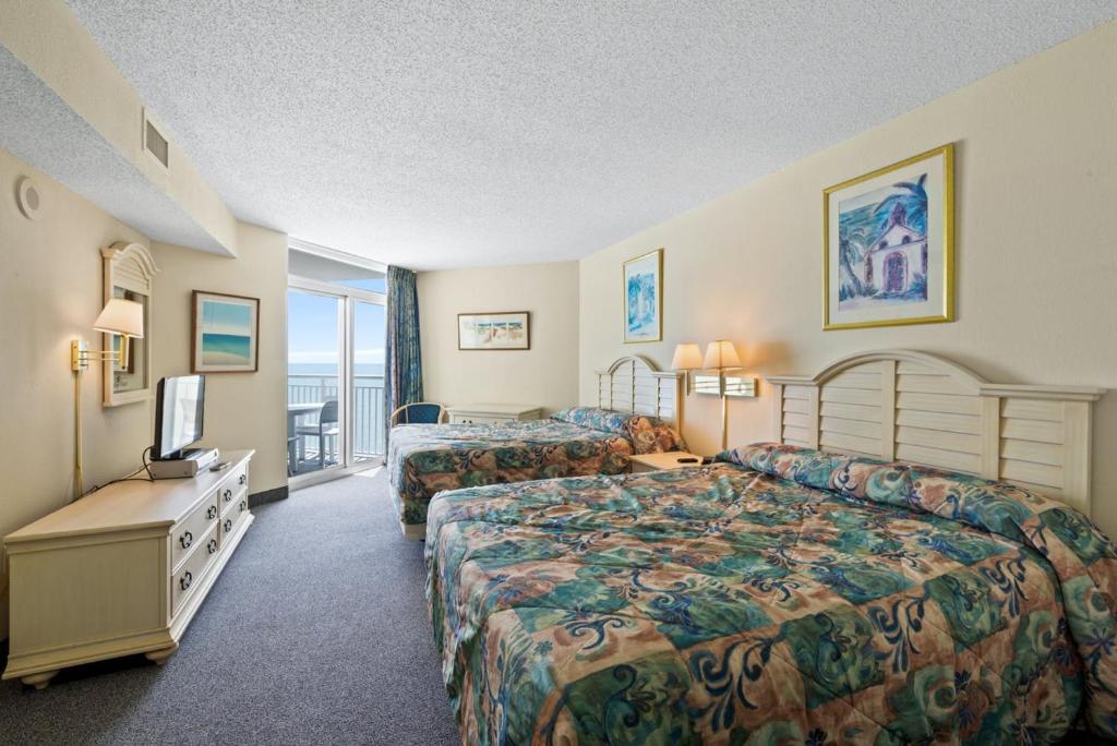 Baywatch Resort 1821 - Budget friendly 2 bedroom unit overlooking the ocean - image 2