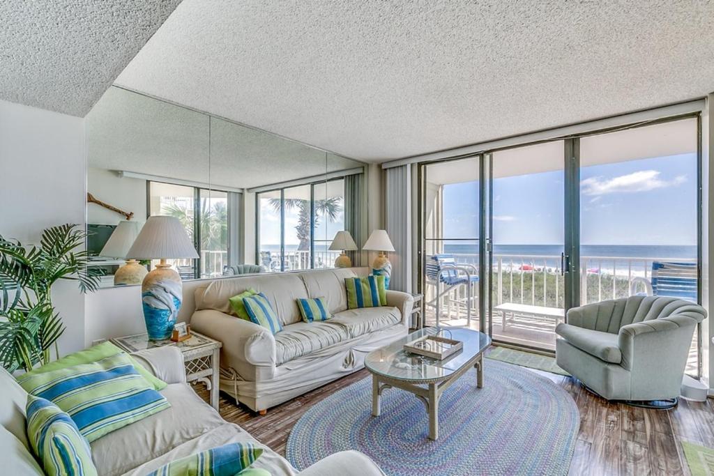 Crescent Sands WH G1 - Bright beach condo with oceanfront with pool and picnic area - image 2