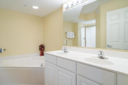 Malibu Pointe 604 - Luxury accommodations in this sunny and bright condo - image 12