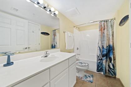 Malibu Pointe 1004 - Glamorous accommodation for up to 8 people - image 18