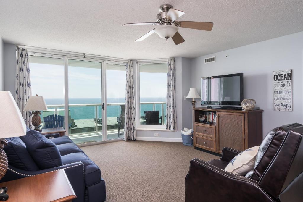 Malibu Pointe 1101 - Attractively furnished 4 bedroom and 4 bathroom condo in Malibu Pointe - image 2