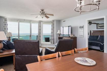 Malibu Pointe 1101 - Attractively furnished 4 bedroom and 4 bathroom condo in Malibu Pointe - image 8