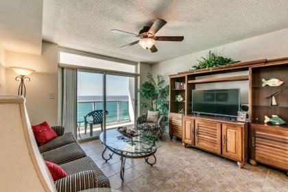 Crescent Keyes 1006   Amazing oceanfront condo with an outdoor pool and hot tub