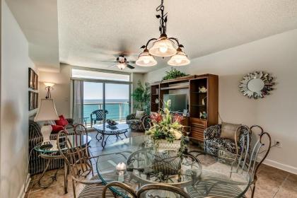 Crescent Keyes 1006 - Amazing oceanfront condo with an outdoor pool and hot tub - image 3