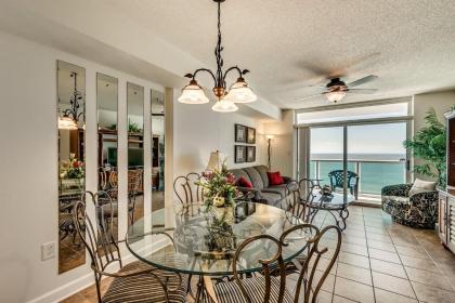 Crescent Keyes 1006 - Amazing oceanfront condo with an outdoor pool and hot tub - image 4