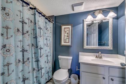 North Shore Villas 405 - Upscale oceanfront condo with jacuzzi tub and lazy river - image 14