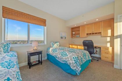 Crescent Keyes PH19 - Gorgeous oceanfront pent house unit - image 11