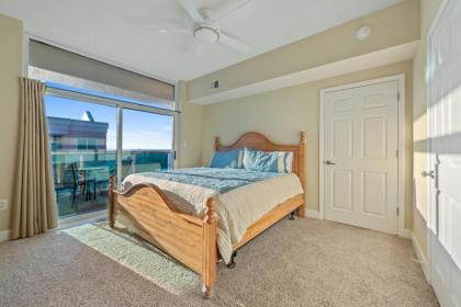 Crescent Keyes PH19 - Gorgeous oceanfront pent house unit - image 3