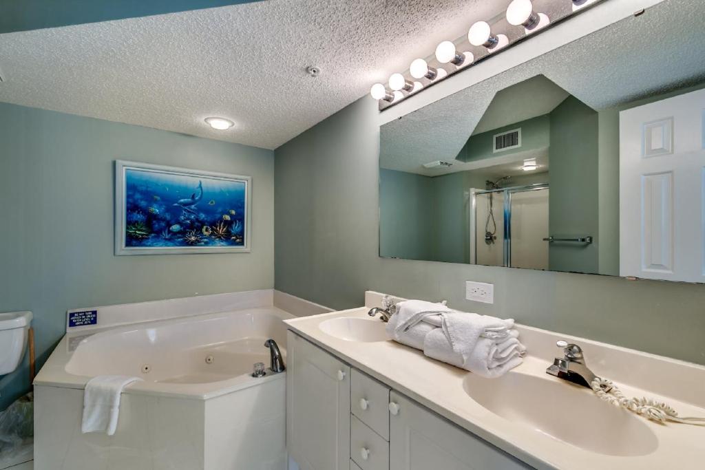 Ocean Bay Club 506A - Elegant beach chic condo with jacuzzi tub and lazy river - image 6