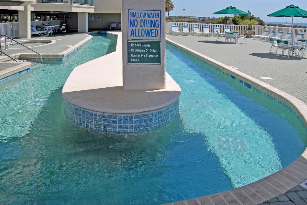 Ocean Bay Club 906 - 9th floor oceanfront condo with a jacuzzi tub and an outdoor pool - main image