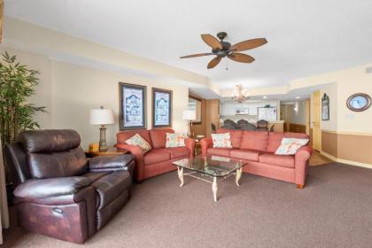 Ocean Bay Club 407 - Oceanfront condo with a recliner and indoor pool - image 4