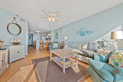 Pinnacle 802 - Nautical oceanfront condo with an outdoor covered heated pool - image 4