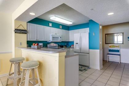 Windy Hill Dunes 1304 - Beach themed oceanfront condo with a lazy river and BBQ grill - image 4