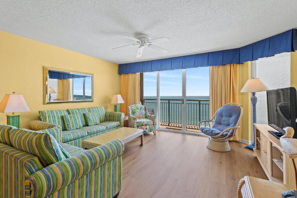 Windy Hill Dunes 1305 - Tropical oceanfront spacious condo with an outdoor pool - image 2