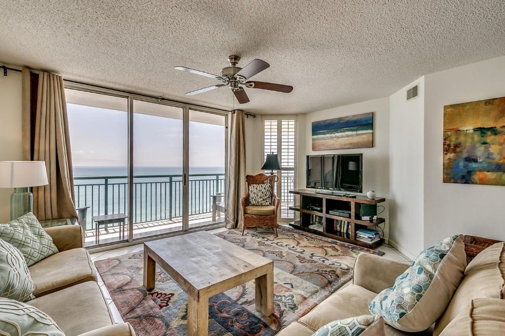 Windy Hill Dunes 1505 - 15th floor condo with elegant touches and an outdoor hot tub - main image