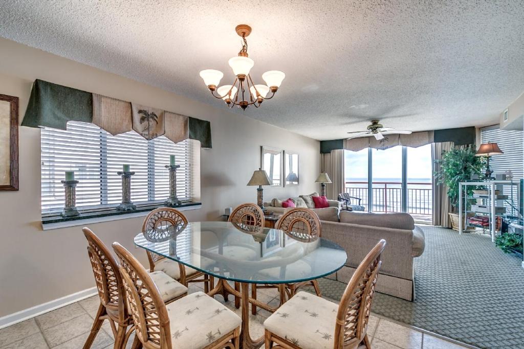 South Shore Villas 501 - Beautiful oceanfront condo with a jacuzzi tub and outdoor pool - image 4