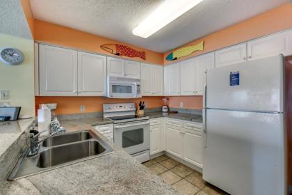 South Shore Villas 704 - Beautifully decorated 7th floor condo and a lazy river - image 2