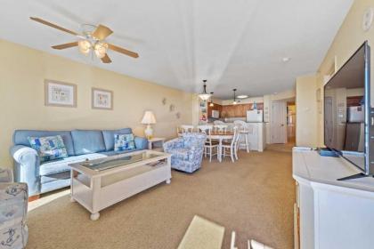 Tilghman Beach and Golf 8005 - Condo across the street from beach with access to outdoor pools - image 2