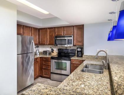 Beauty and Comfort at Cherry Grove Beach Condo - One Bedroom #1 - image 14