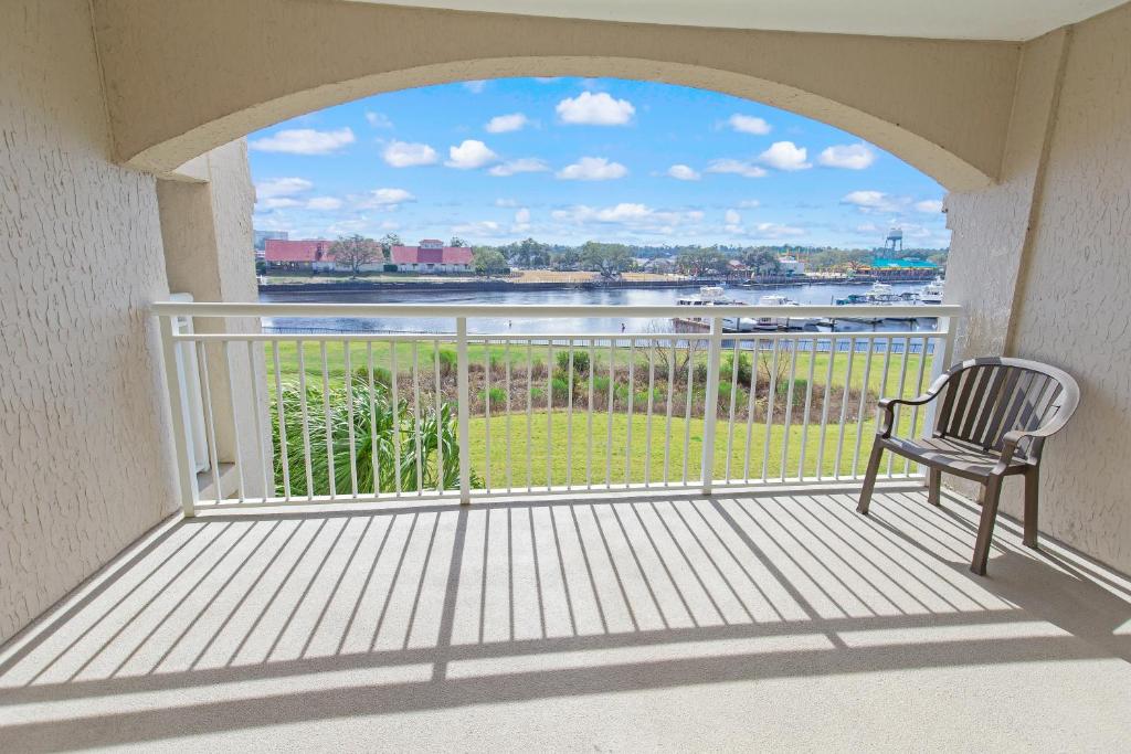 Yacht Club 1 301 Balcony studio waterway view - image 7