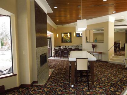 Radisson Cleveland Airport - image 20