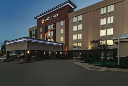 La Quinta by Wyndham Cleveland Airport West - image 14