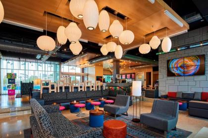 Aloft Cleveland Airport - image 6