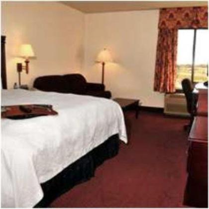 Hampton Inn - North Platte - image 14